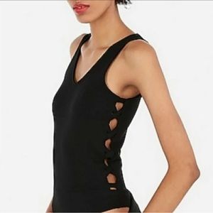 NWT Express X Olivia Culpo ribbed bodysuit